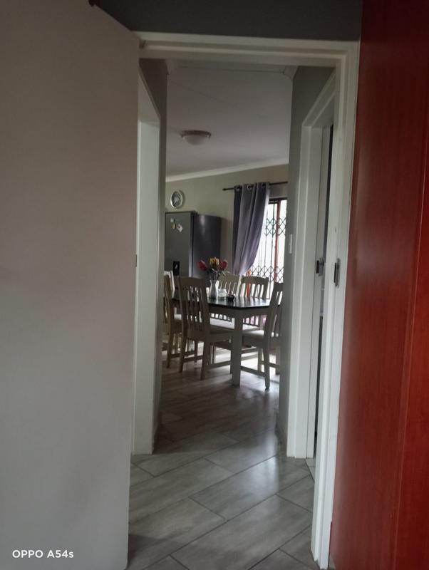 2 Bedroom Property for Sale in Vaalpark Free State